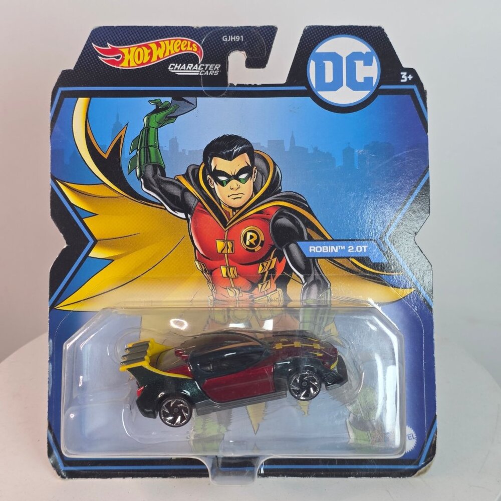 Hot Wheels DC Character Cars Robin 2.0T